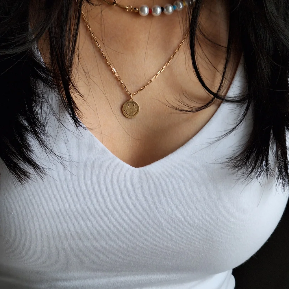 SET of 2 necklaces, Gold and Multicolor Pearl Necklace Set - Picture 3 of 8